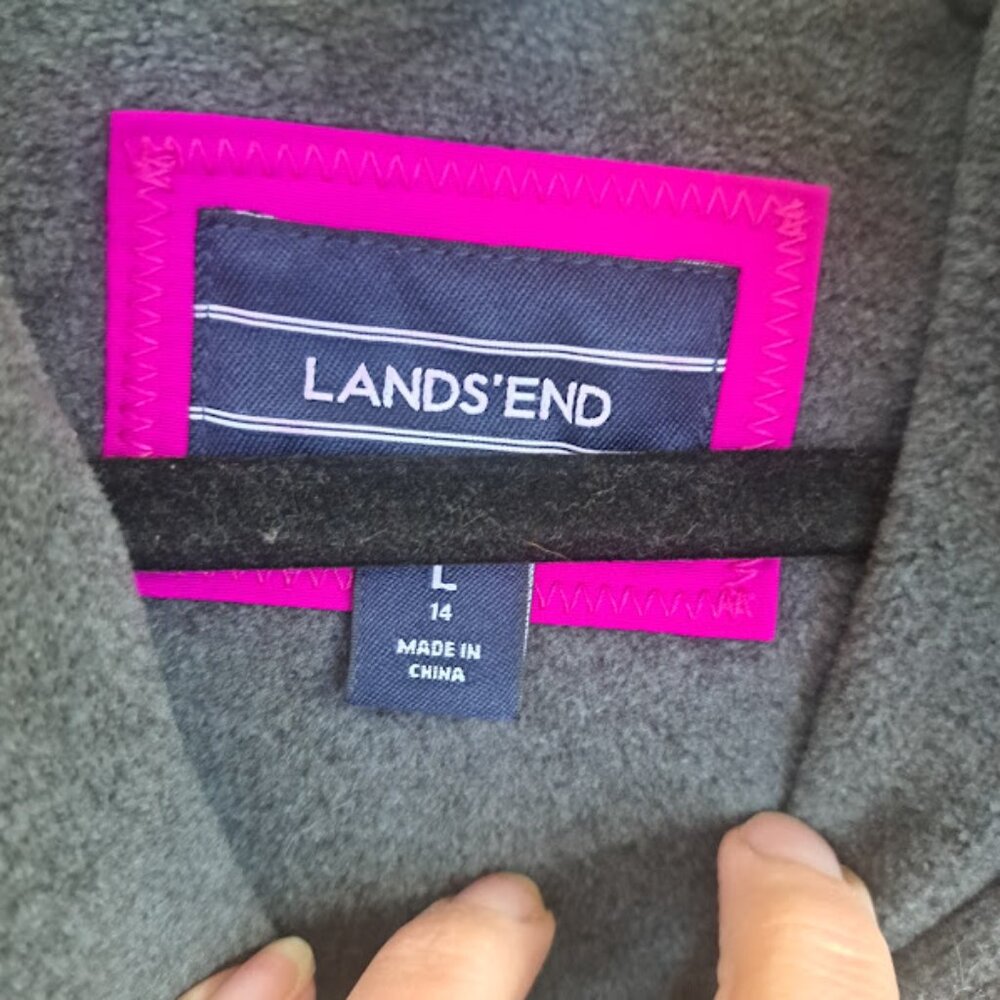 LANDS' END GIRLS PINK LARGE COAT GREAT USED CONDITION VERY WARM - Picture 3 of 5